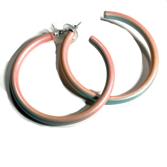 Metallic Tubular Hoops Pastel Peachy Pink & Aqua Blue Large Earrings Mod - Picture 2 of 7